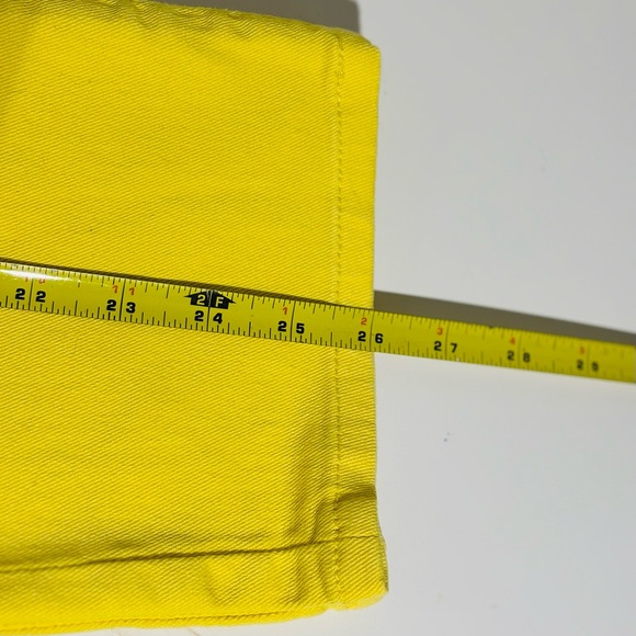 Ralph Lauren Ralph Bright Yellow Denim Capri Women Pants | Size 6 - Picture 7 of 8